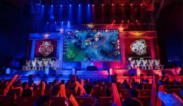 发展轨迹以 发展轨迹以