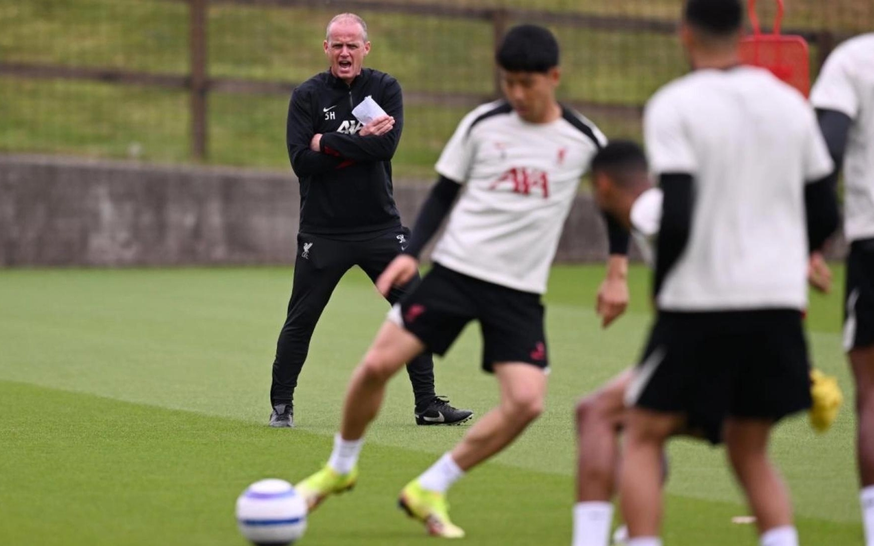 从而推动社 从而推动社